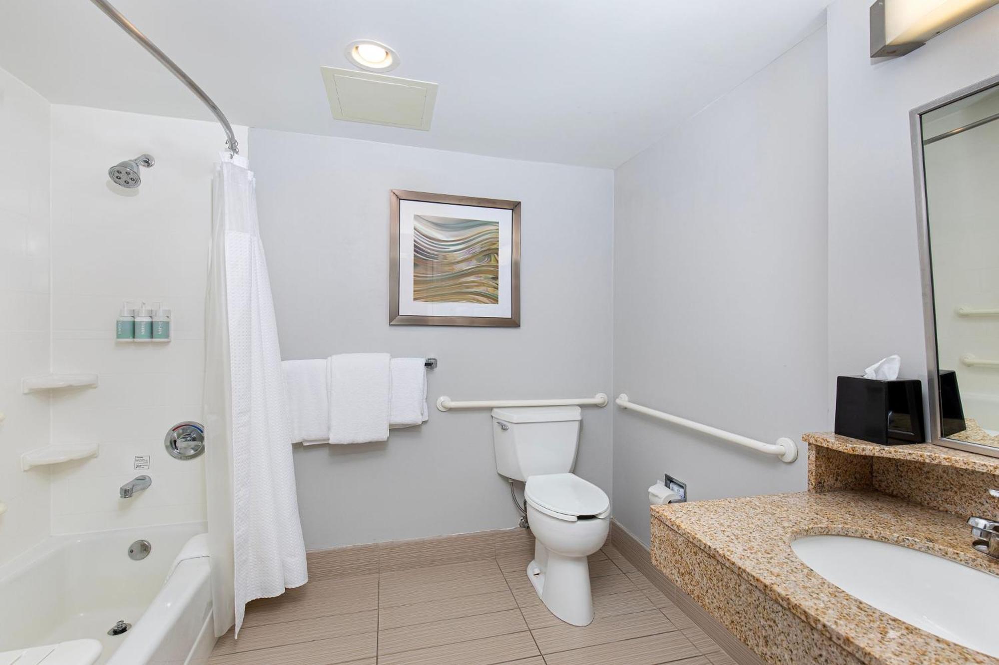 Отель Courtyard By Marriott Lexington North Экстерьер фото